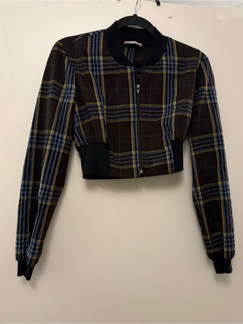 π₯π 2 / $15 ππ₯ Y2K cropped plaid light jacket Australian brand